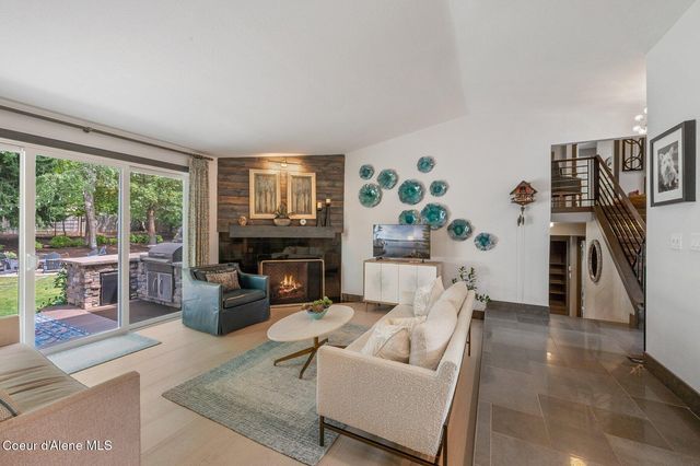 1855 E SUNDOWN DR, Coeur D'alene, ID 83815