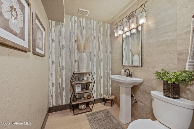 1855 E SUNDOWN DR, Coeur D'alene, ID 83815