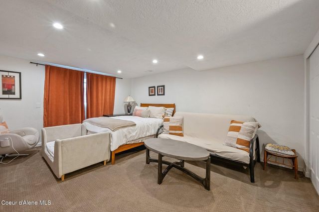 1855 E SUNDOWN DR, Coeur D'alene, ID 83815