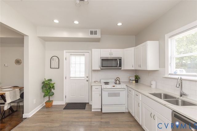 3011 Midlothian Tpke, Richmond, VA 23224