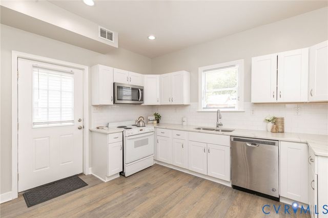 3011 Midlothian Tpke, Richmond, VA 23224