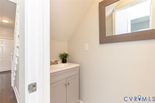 3011 Midlothian Tpke, Richmond, VA 23224