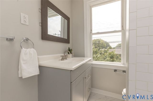 3011 Midlothian Tpke, Richmond, VA 23224