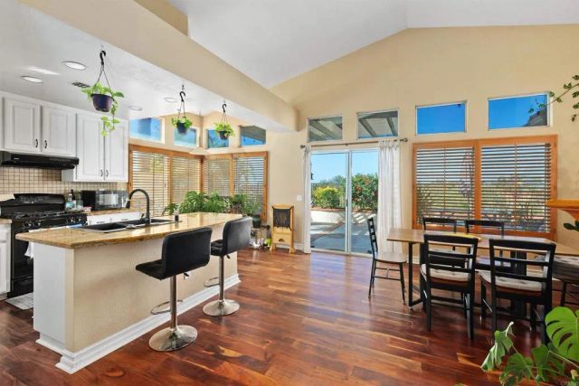 1667 Olympus Loop Drive, Vista, CA 92081