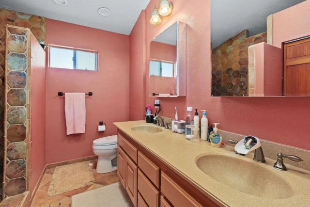 1667 Olympus Loop Drive, Vista, CA 92081