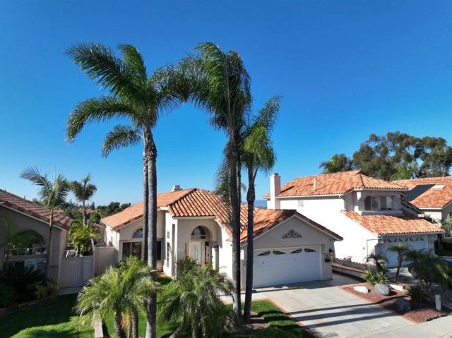 1667 Olympus Loop Drive, Vista, CA 92081