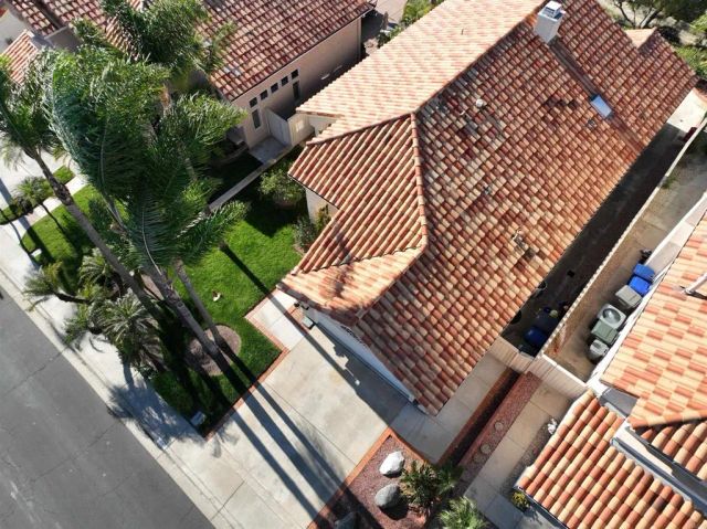 1667 Olympus Loop Drive, Vista, CA 92081