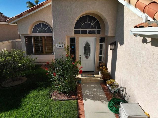 1667 Olympus Loop Drive, Vista, CA 92081