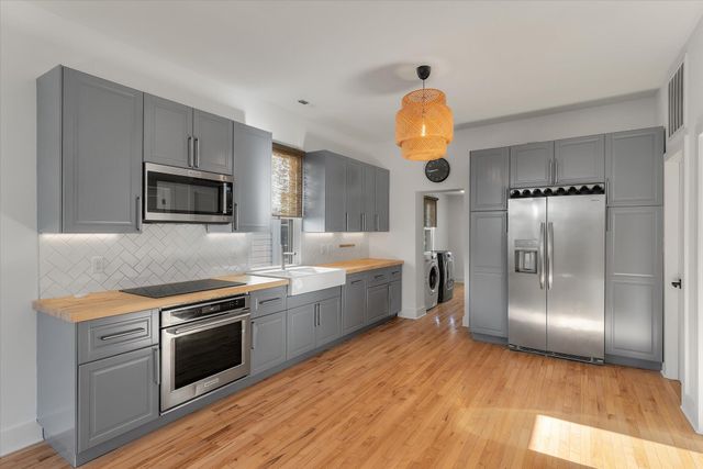 16 N Tracy Street, Charleston, SC 29403