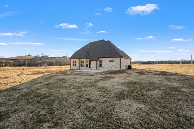 116 Dandelion Ln, Beechgrove, TN 37018