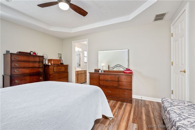 2444 Mallard Run, Jeffersonville, IN 47130