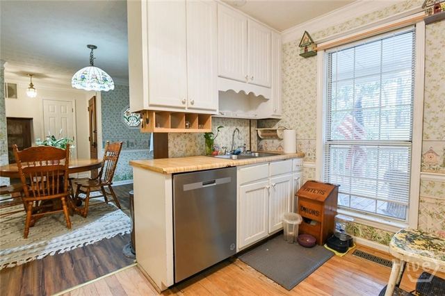 1092 Chandler Haulk Road, Loganville, GA 30052