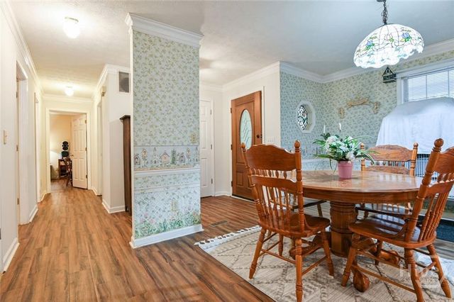 1092 Chandler Haulk Road, Loganville, GA 30052