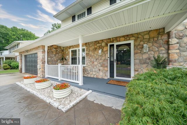 2511 CHANNIN DR, Wilmington, DE 19810