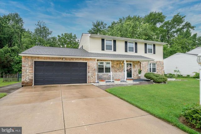 2511 CHANNIN DR, Wilmington, DE 19810