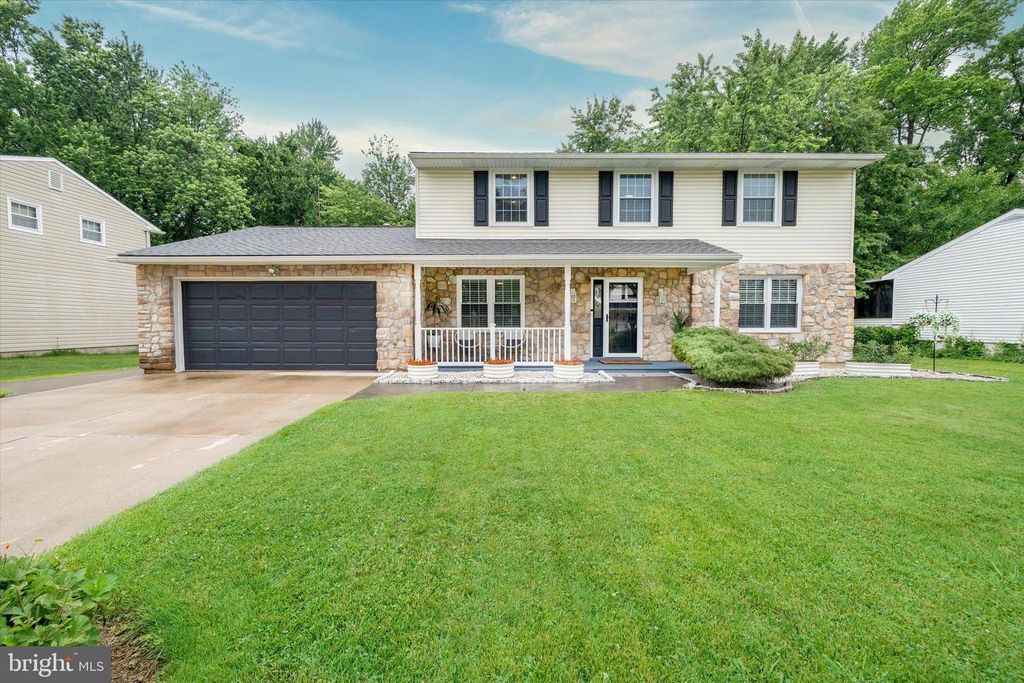 2511 CHANNIN DR, Wilmington, DE 19810