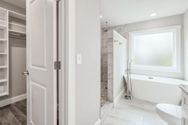 1320 Shoresbrook Road, Spartanburg, SC 29301