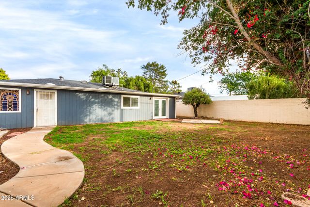 7340 N 7TH Avenue, Phoenix, AZ 85021