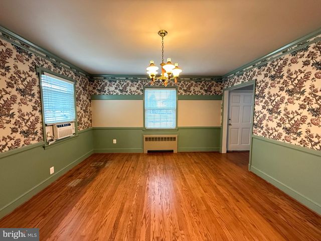 118 SAINT MARYS AVE, La Plata, MD 20646