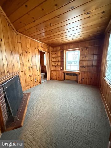 118 SAINT MARYS AVE, La Plata, MD 20646