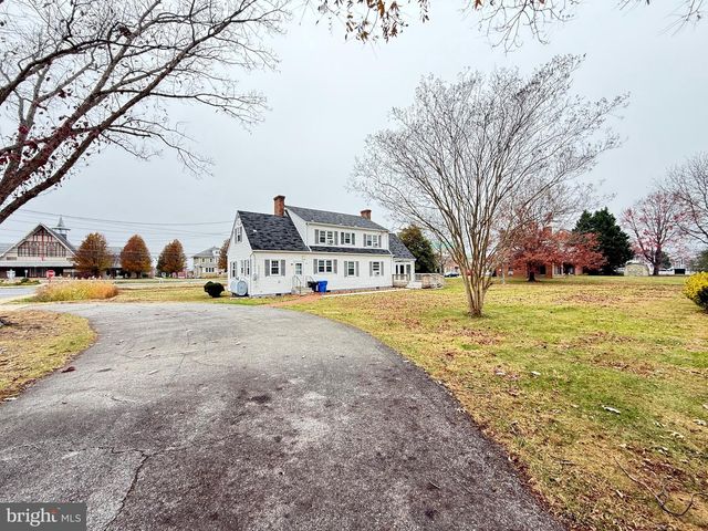 118 SAINT MARYS AVE, La Plata, MD 20646