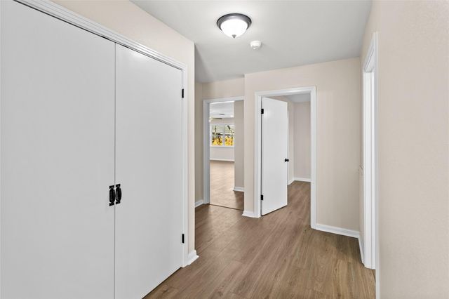 347 Monroe ST, Giddings, TX 78942