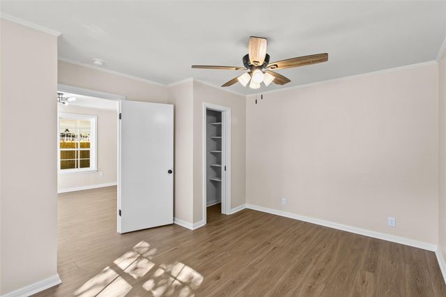 347 Monroe ST, Giddings, TX 78942