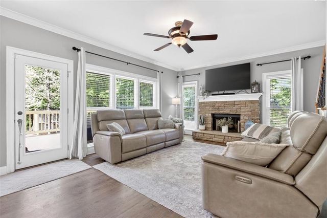 2700 Bay Ridge Drive, Loganville, GA 30052