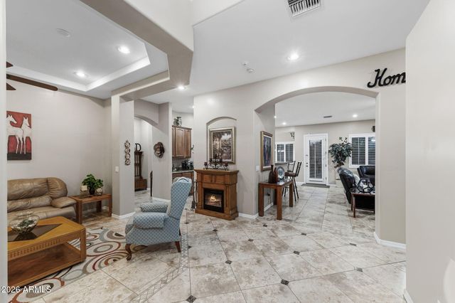 1104 N MOUNTAIN Road, Mesa, AZ 85207