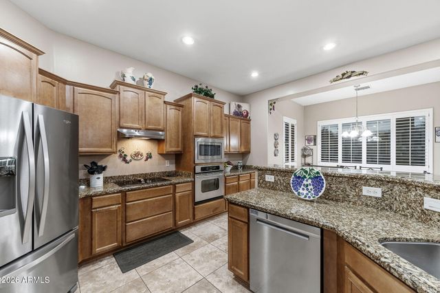 1104 N MOUNTAIN Road, Mesa, AZ 85207