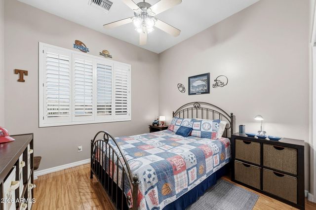 1104 N MOUNTAIN Road, Mesa, AZ 85207