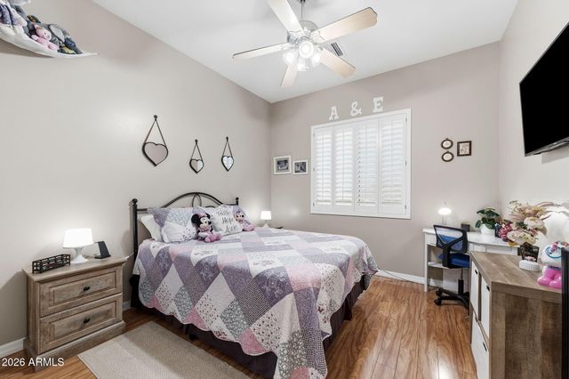 1104 N MOUNTAIN Road, Mesa, AZ 85207