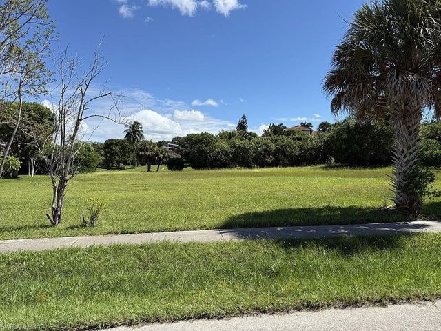 651 S Barfield DR, Marco Island, FL 34145