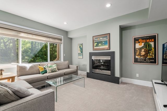232 Allandale Road 1C, Boston, MA 02467
