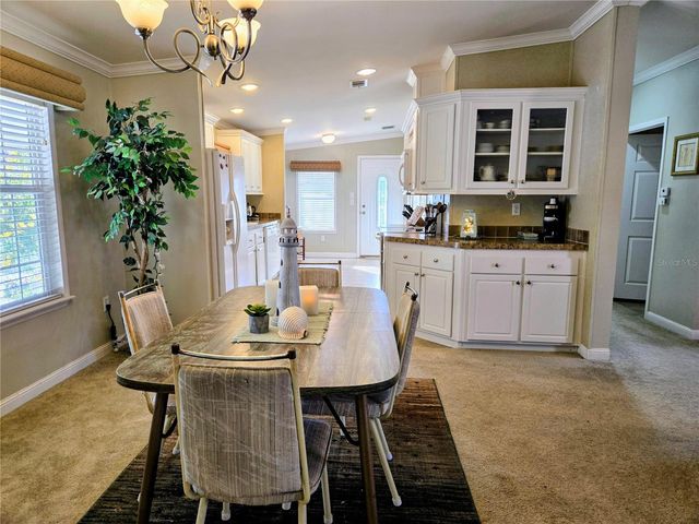 6306 WEALTHY LANE, Zephyrhills, FL 33542