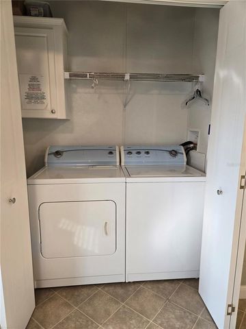 6306 WEALTHY LANE, Zephyrhills, FL 33542