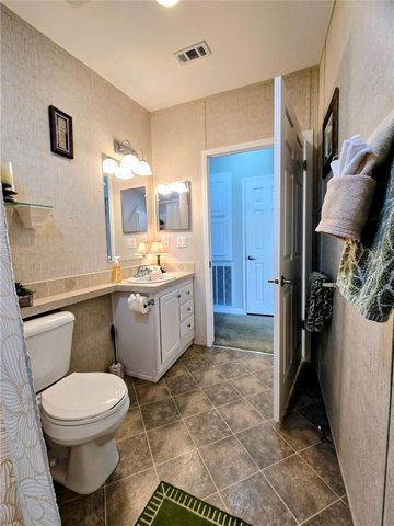 6306 WEALTHY LANE, Zephyrhills, FL 33542