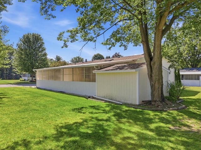 45 Pecan Avenue Ne, Solon Twp, MI 49319