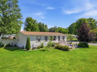 45 Pecan Avenue Ne, Solon Twp, MI 49319