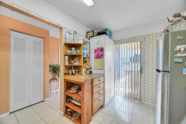 5831 Honeybell Court 37d, Fort Pierce, FL 34982