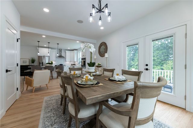 9 Stoneridge Road, Smithfield, RI 02917