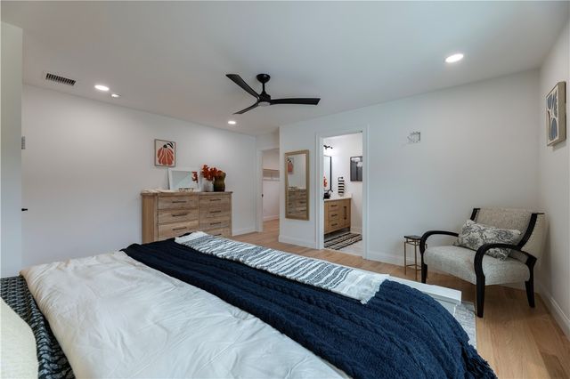 9 Stoneridge Road, Smithfield, RI 02917