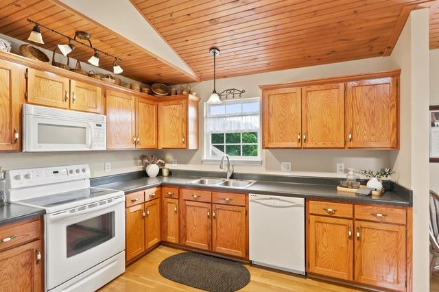 204 Rosewood Drive, NE, Cleveland, TN 37312