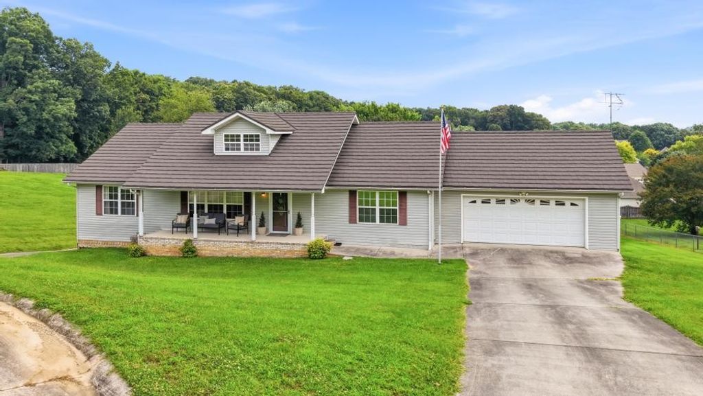 204 Rosewood Drive, NE, Cleveland, TN 37312