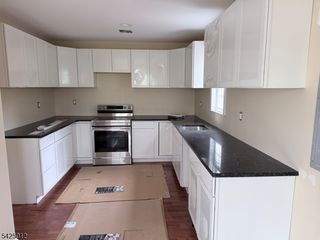 481 Windemere Ave, Mount Arlington Boro, NJ 07856