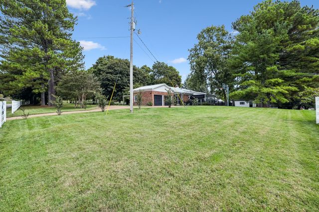 2641 Buckner Rd, Thompsons Station, TN 37179