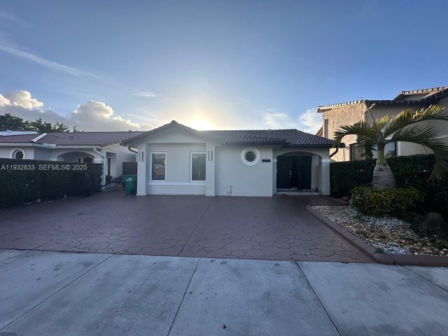 5855 SW 128th Ct 5855, Miami, FL 33183