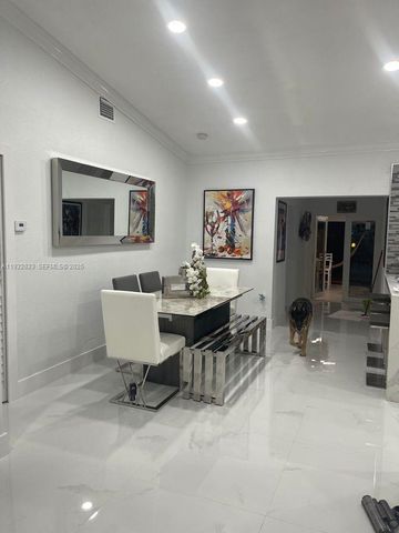 5855 SW 128th Ct 5855, Miami, FL 33183