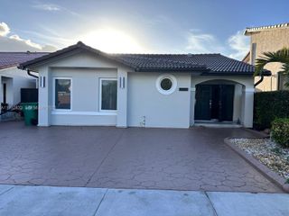 5855 SW 128th Ct 5855, Miami, FL 33183