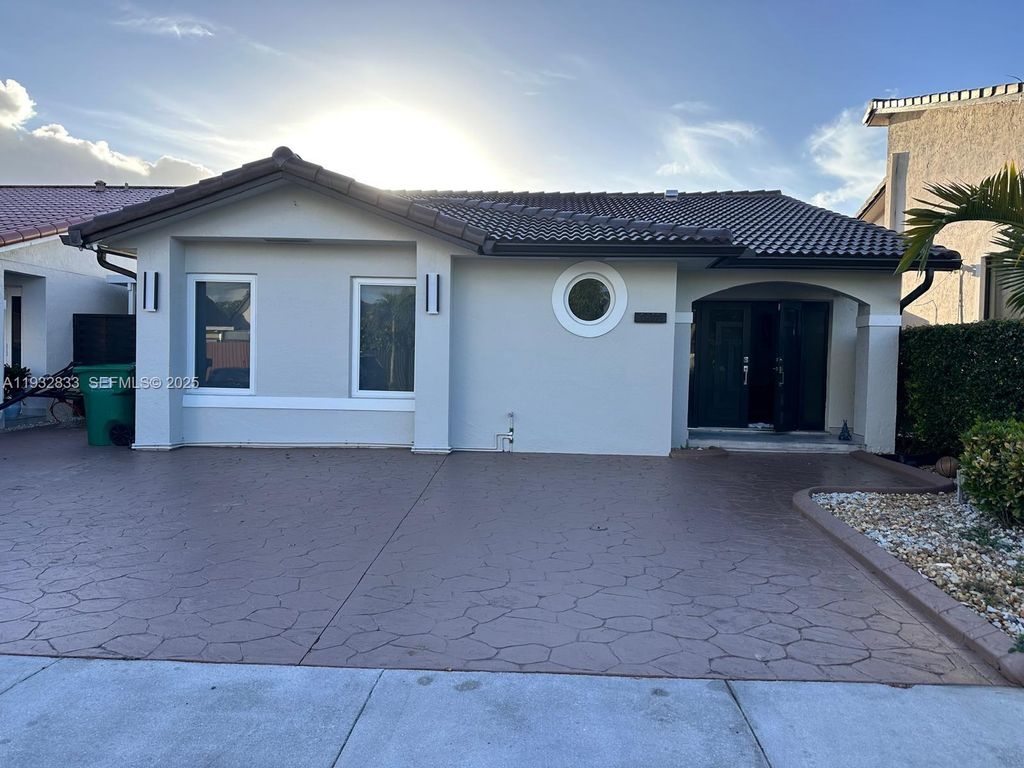 5855 SW 128th Ct 5855, Miami, FL 33183